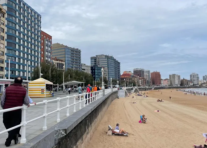 Διαμέρισμα Playa De Χιχόν
