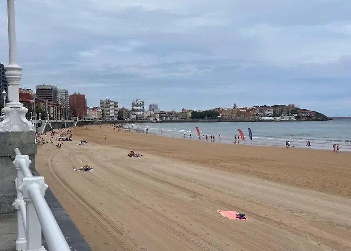 Playa De * Χιχόν